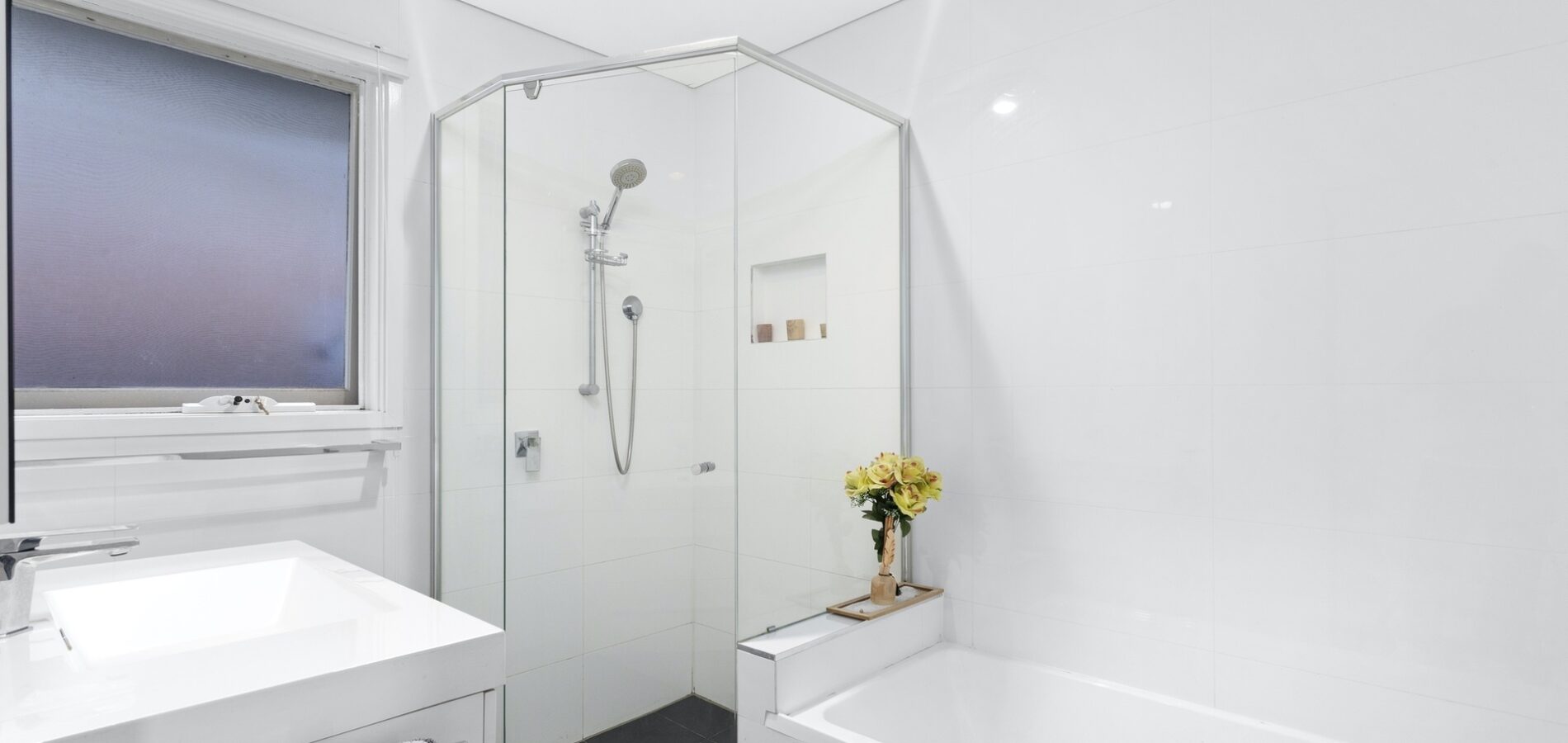 Sold - 64 Whitby Road - New Property in Kings Langley - Real Estate by Kim McChlery