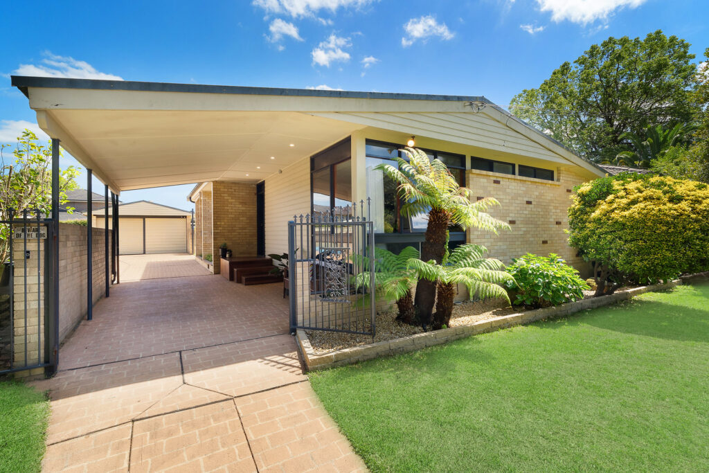 Sold - 27 Burrandong Crescent - New Property in Baulkham Hills - Real Estate by  