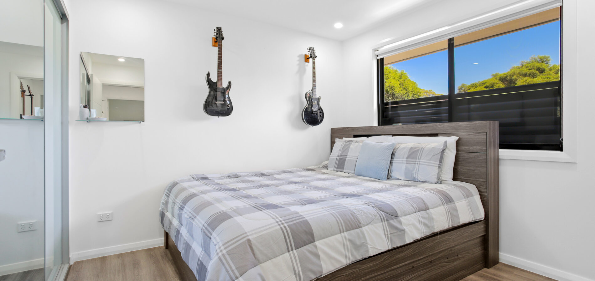 Sold - 40 Quakers Road - New Property in Marayong - Real Estate by Peter Sutherland