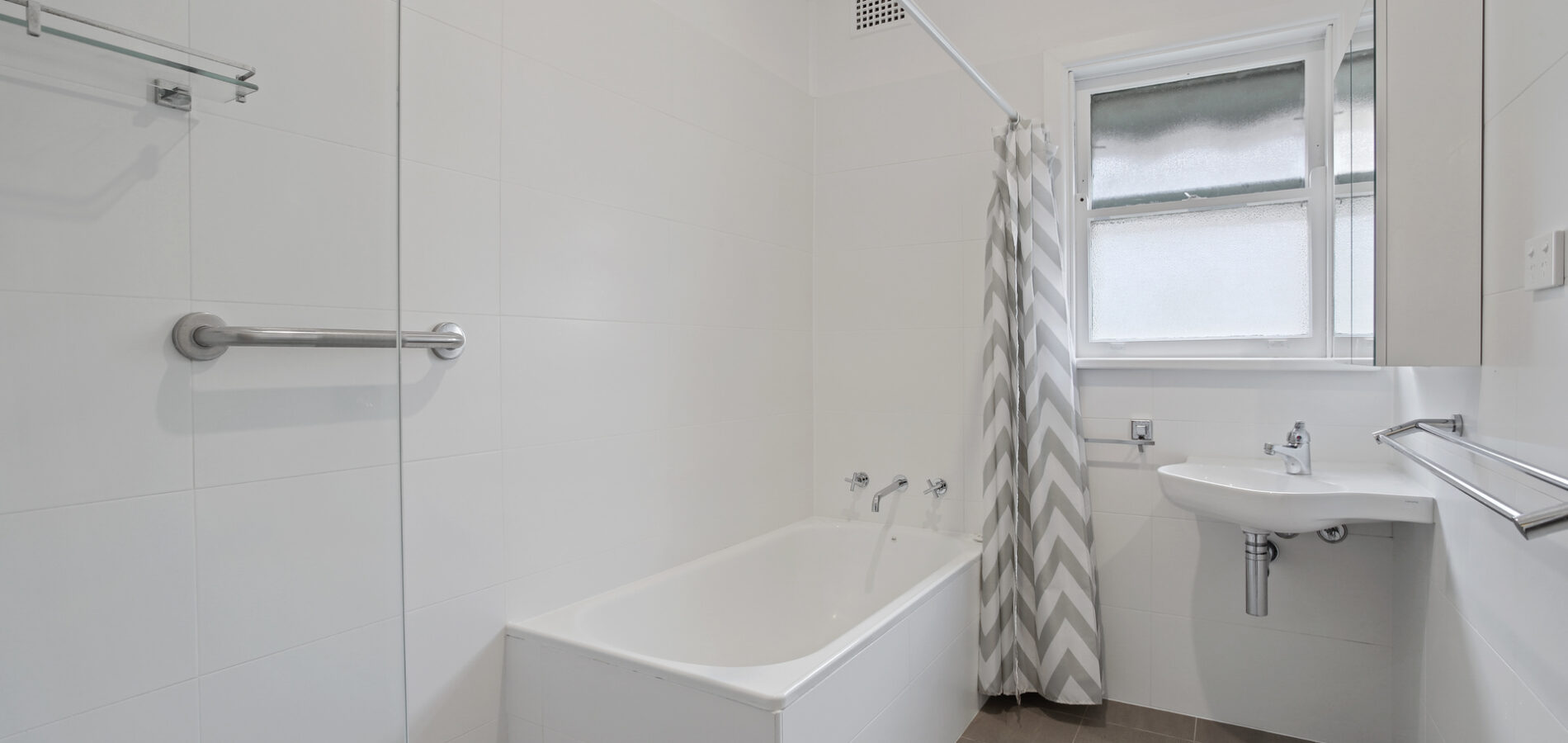 Sold - 19 Binalong Road - New Property in Pendle Hill - Real Estate by Kim McChlery