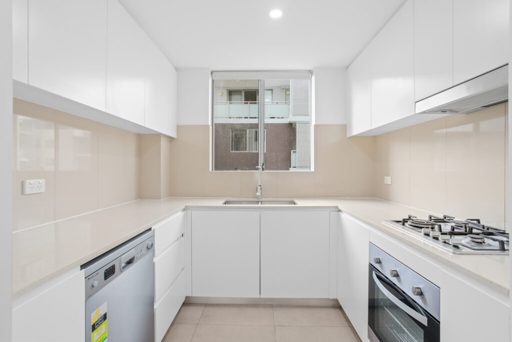 15/66 Essington Street, Wentworthville NSW 2145 - photo 4