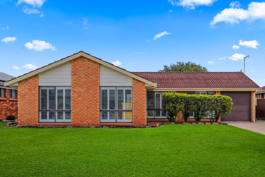 Sold - 18 Ontario Avenue - New Property in St Clair - Real Estate by Rowan Thredgold
