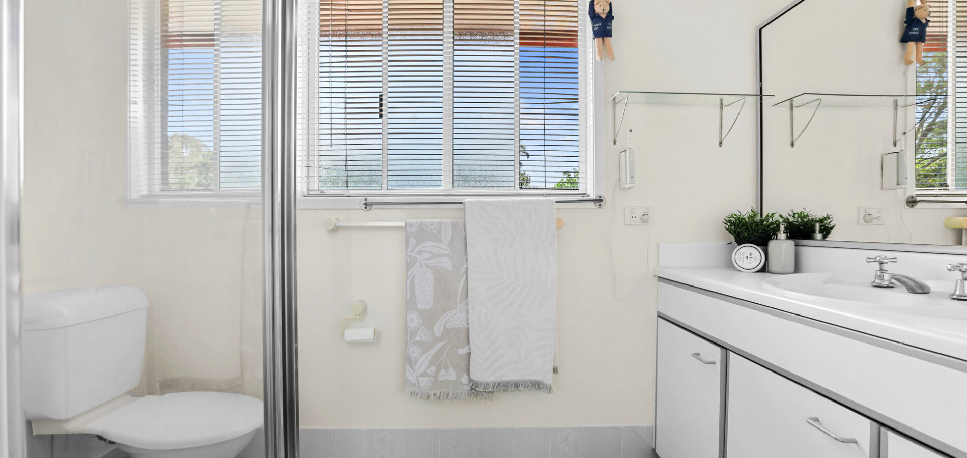 Sold - 2 Coolock Crescent - New Property in Baulkham Hills - Real Estate by Stephen Lord