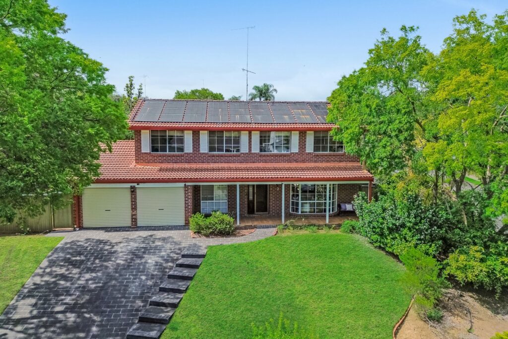 Sold - 2 Coolock Crescent - New Property in Baulkham Hills - Real Estate by Stephen Lord