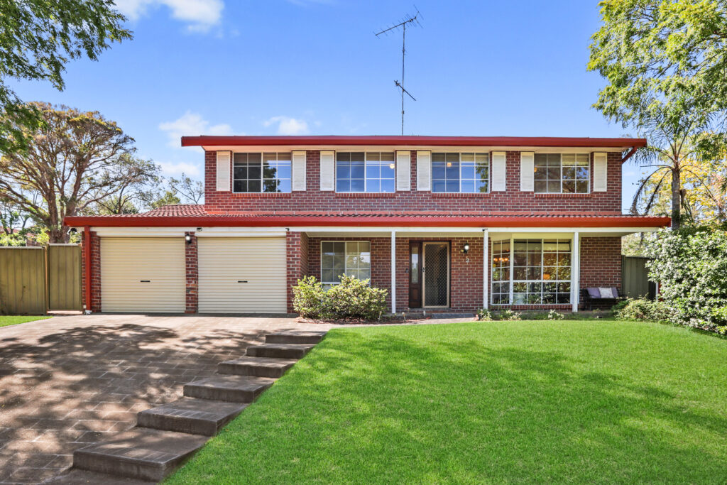 Sold - 2 Coolock Crescent - New Property in Baulkham Hills - Real Estate by Stephen Lord