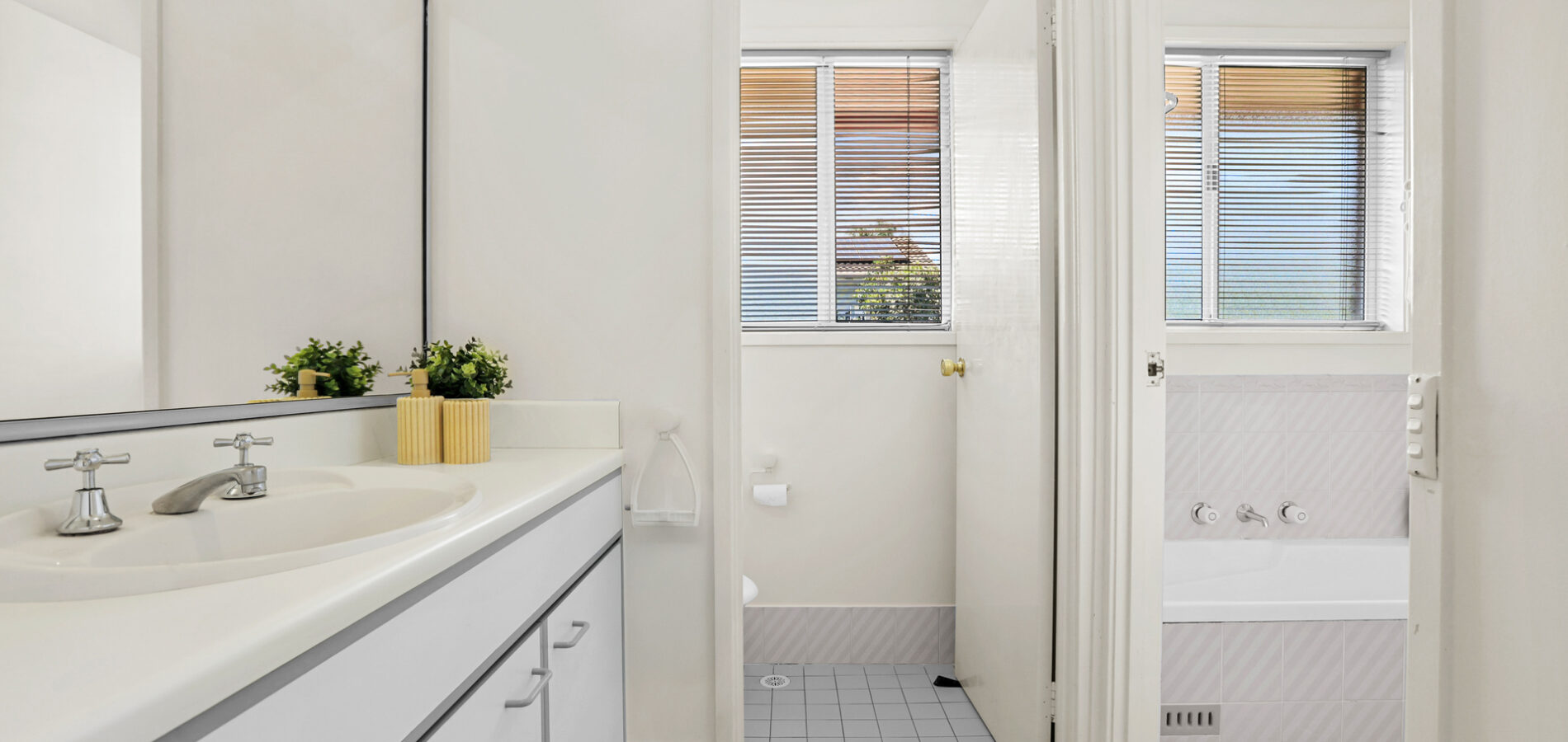 Sold - 2 Coolock Crescent - New Property in Baulkham Hills - Real Estate by Stephen Lord