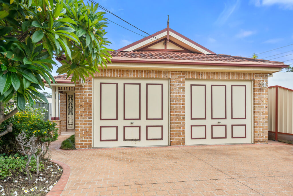 Sold - 104 Ellam Drive - New Property in Seven Hills - Real Estate by Joel Hollings