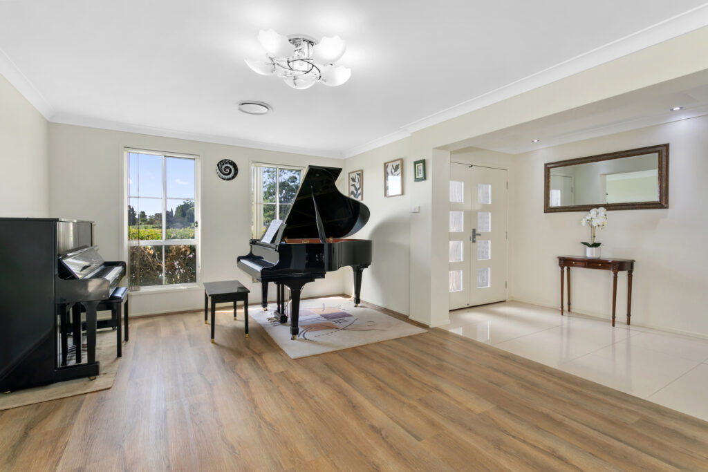 Sold - 7 St Judes Terrace - New Property in Dural - Real Estate by David Choy