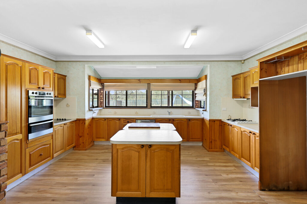 Sold - 67 Level Crossing Road - New Property in Vineyard - Real Estate by Greg Vincent