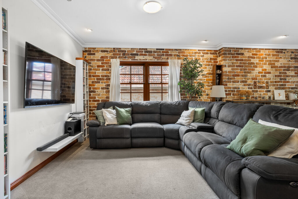 Sold - 104 Fallon Drive - New Property in Dural - Real Estate by Danielle McLoughlin