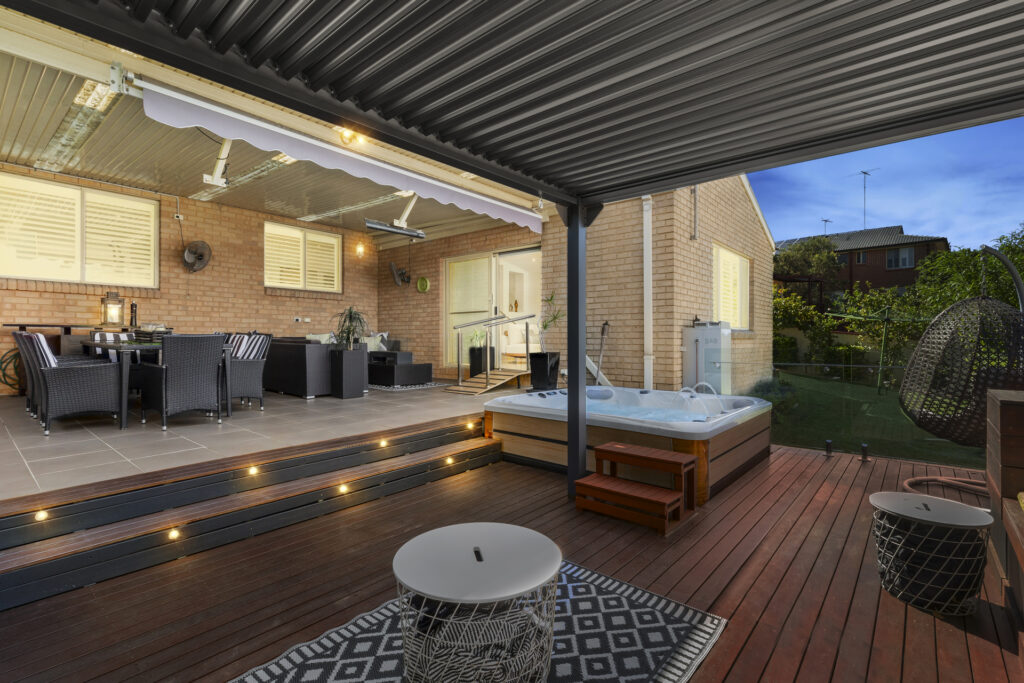 Sold - 9 Crestreef Drive - New Property in Acacia Gardens - Real Estate by Ruma Mundi