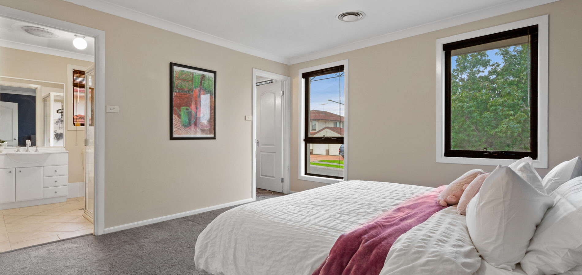 Sold - 21 Laurina Way - New Property in Glenwood - Real Estate by Sam Dalgliesh