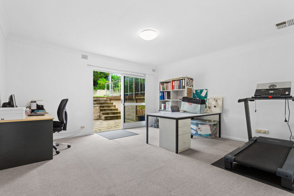 Sold - 31 Sporing Avenue - New Property in Kings Langley - Real Estate by Kim McChlery