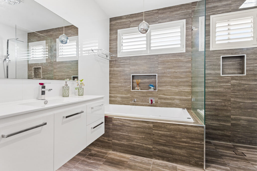 Sold - 31 Sporing Avenue - New Property in Kings Langley - Real Estate by Kim McChlery