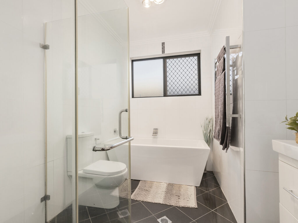 Sold - 7B Reynolds Street - New Property in Old Toongabbie - Real Estate by Peter Sutherland