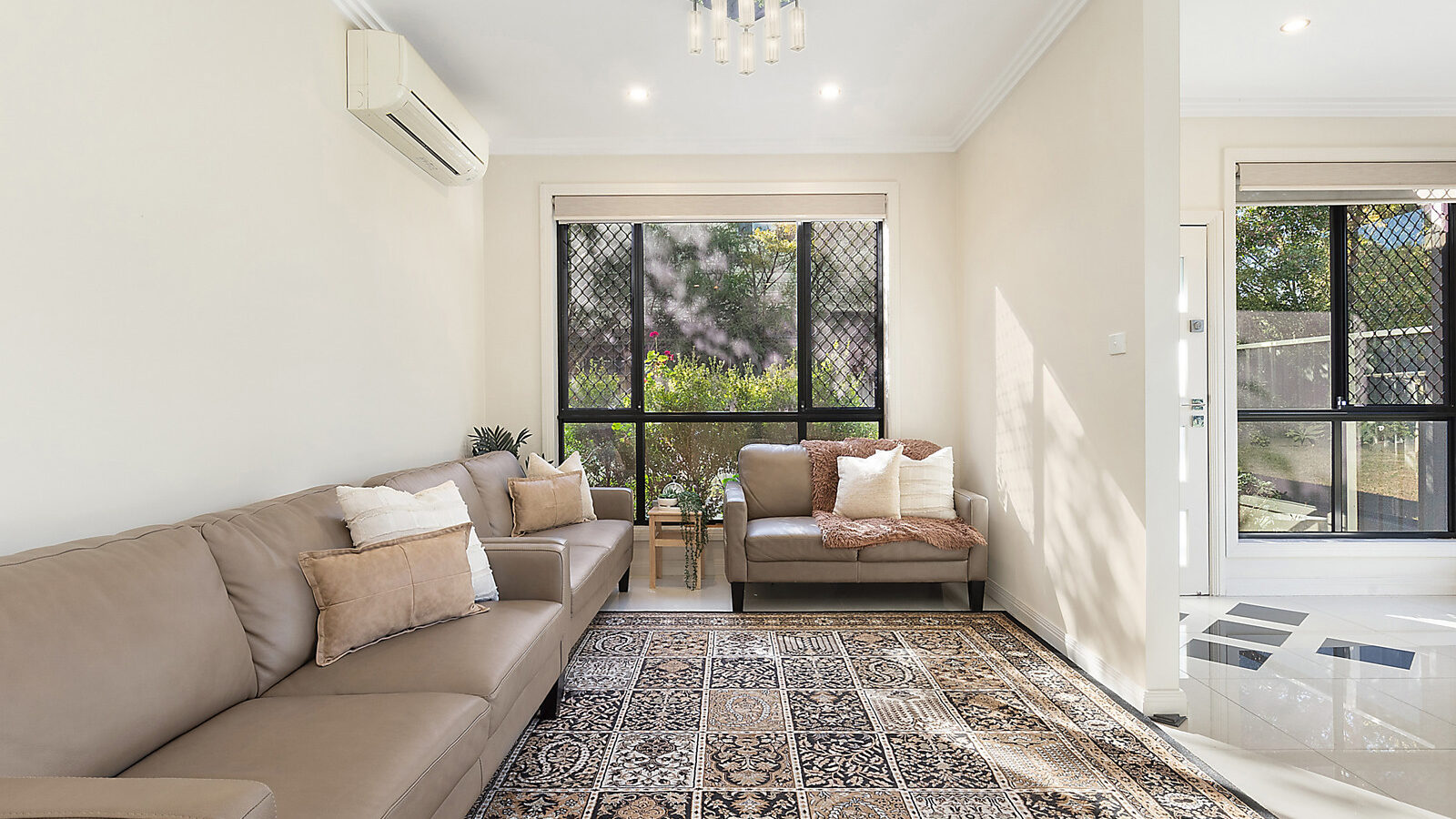 Sold - 7B Reynolds Street - New Property in Old Toongabbie - Real Estate by Peter Sutherland