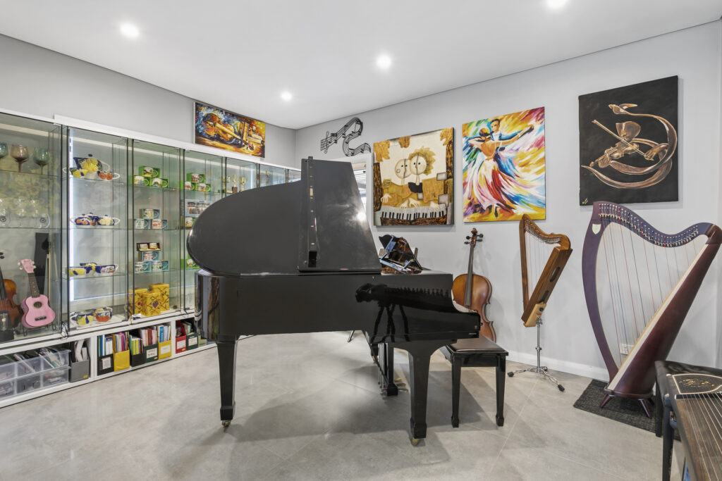 Sold - 13 Grovewood Place - New Property in Castle Hill - Real Estate by David Choy