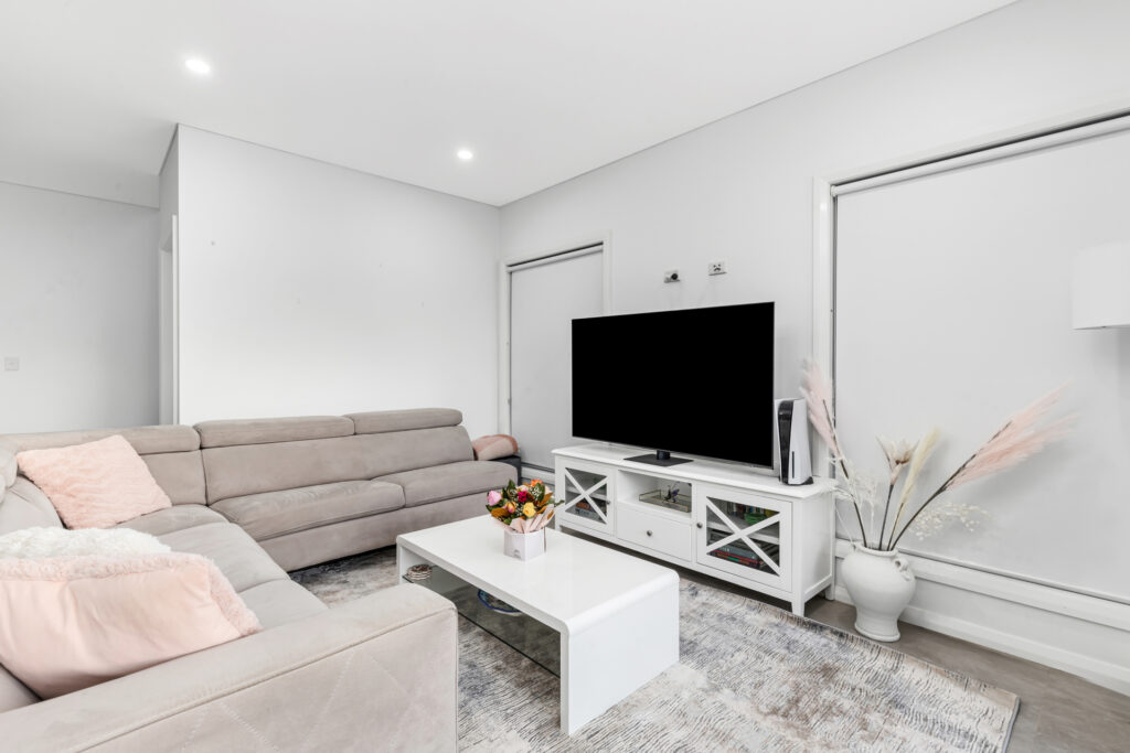 Sold - 1 Clerke Place - New Property in Kings Langley - Real Estate by Kim McChlery