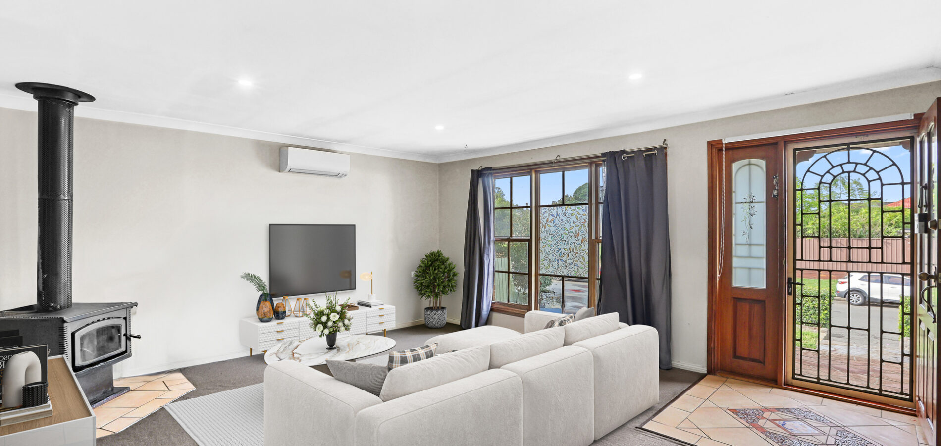 Sold - 4 Smallwood Road - New Property in McGraths Hill - Real Estate by Greg Vincent
