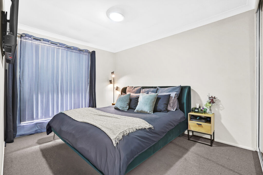Sold - 4 Smallwood Road - New Property in McGraths Hill - Real Estate by Greg Vincent