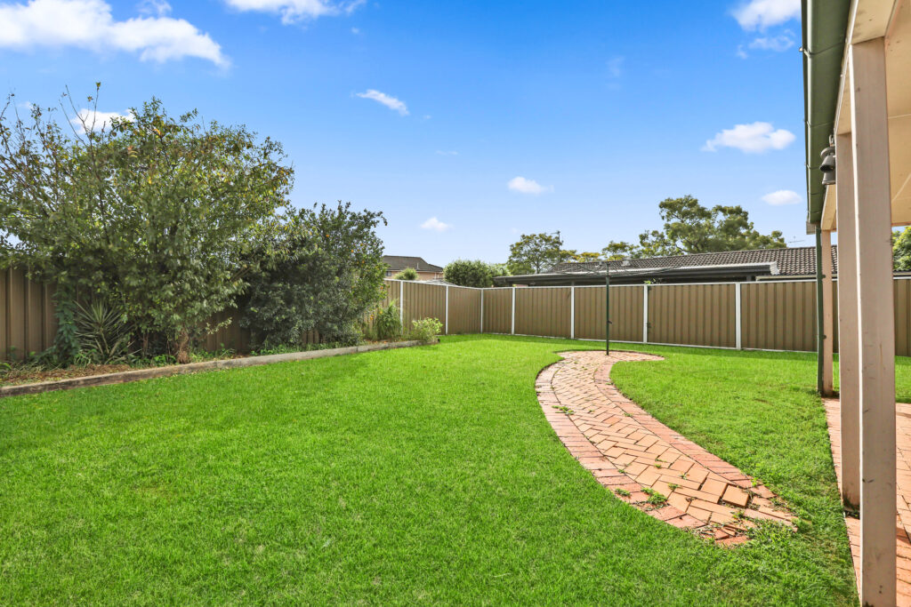 Sold - 4 Smallwood Road - New Property in McGraths Hill - Real Estate by Greg Vincent
