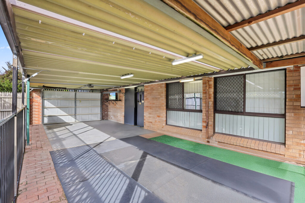 Sold - 4 Smallwood Road - New Property in McGraths Hill - Real Estate by Greg Vincent
