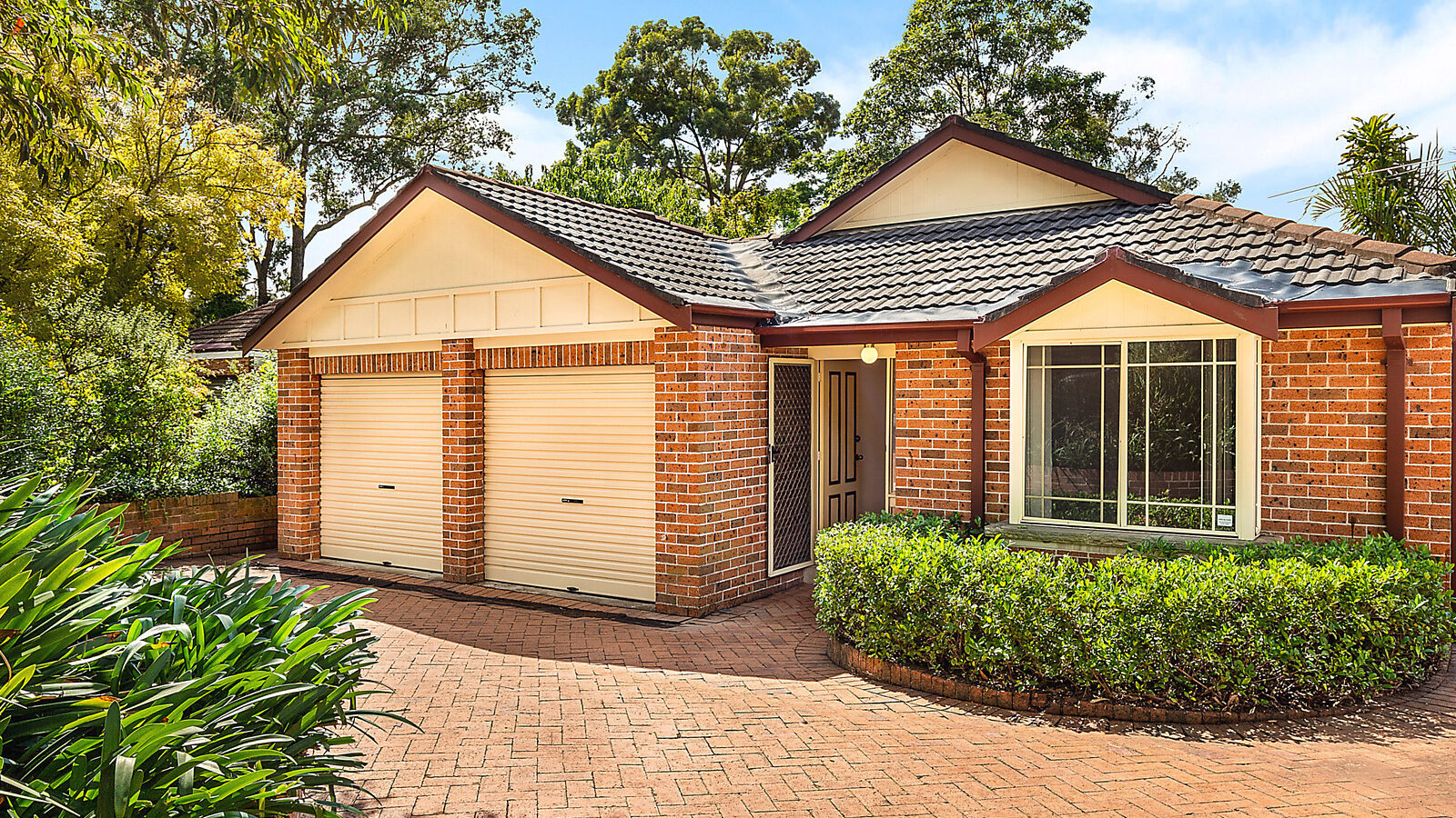 Sold - 1/14 New Line Road - New Property in West Pennant Hills - Real Estate by Mark Vinogradov