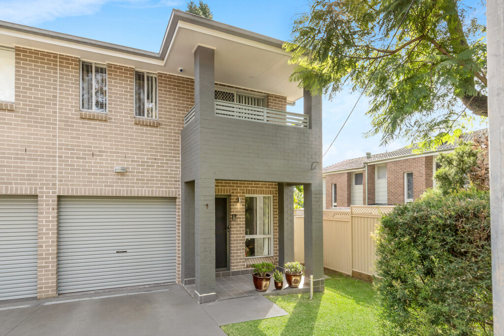 Sold - 1/4 Ross Street - New Property in Seven Hills - Real Estate by Brad Panayiotou
