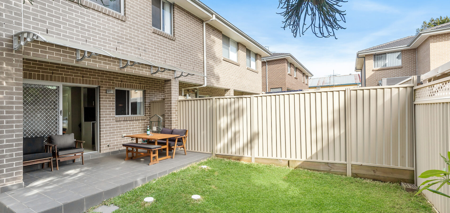 Sold - 1/4 Ross Street - New Property in Seven Hills - Real Estate by Brad Panayiotou
