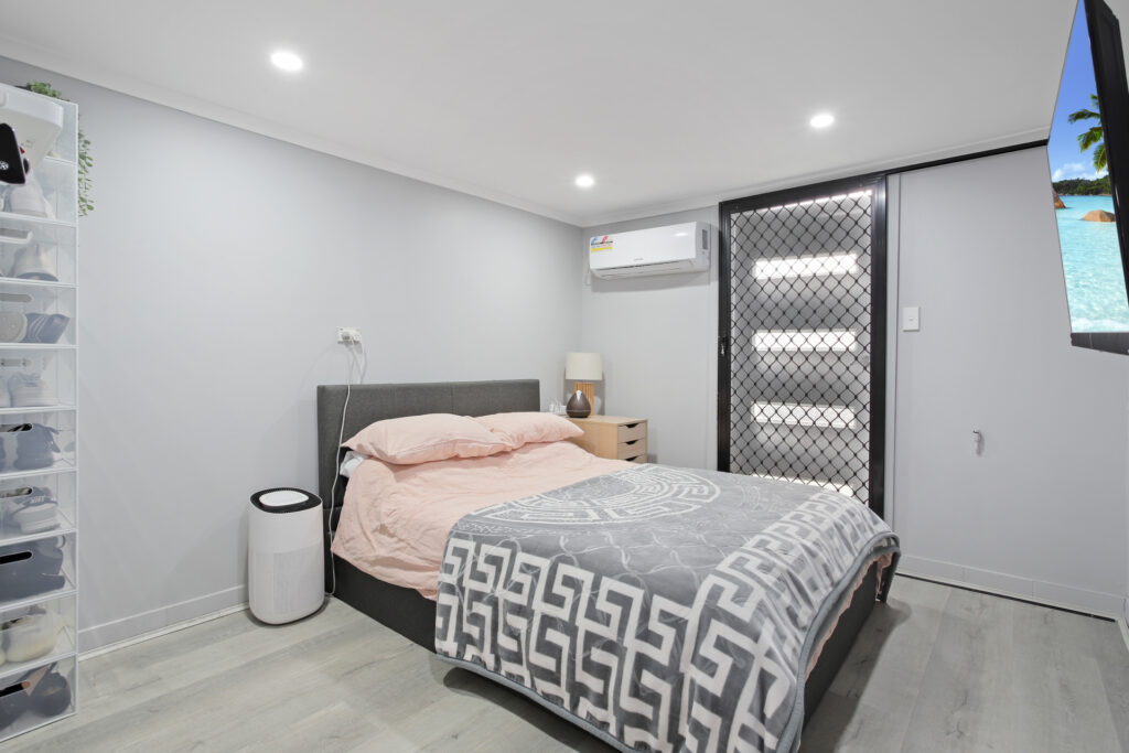 Sold - 41 Bulli Road - New Property in Toongabbie - Real Estate by Brad Panayiotou