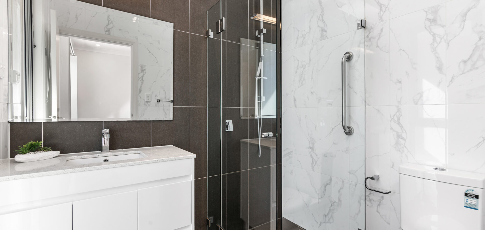 Sold - 2a Dobson Crescent - New Property in Dundas Valley - Real Estate by Stephen Mina