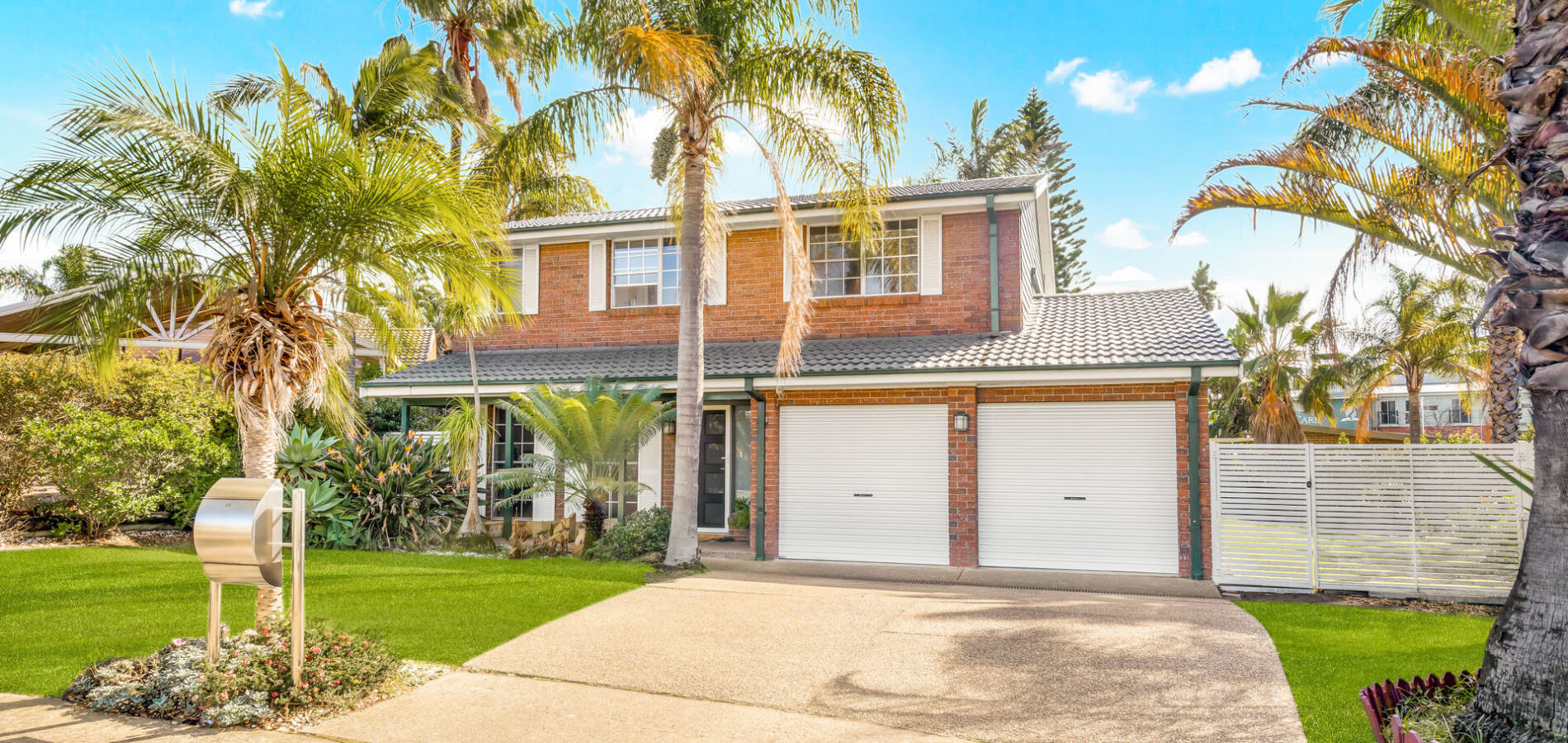 Sold - 32 Gilbert Crescent - New Property in Kings Langley - Real Estate by Kim McChlery