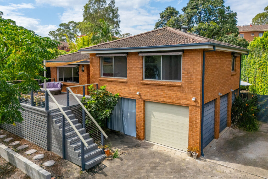 Sold - 12 Sutherland Avenue - New Property in Kings Langley - Real Estate by Peter Sutherland