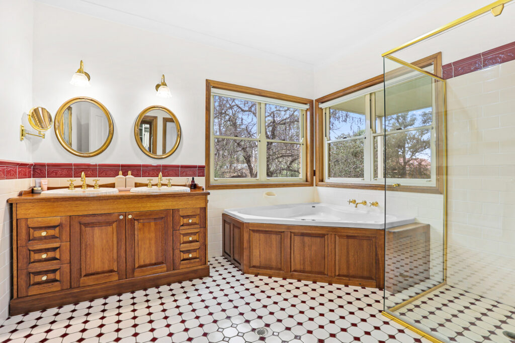 Sold - 46 Nutwood Lane - New Property in Windsor Downs - Real Estate by Greg Vincent