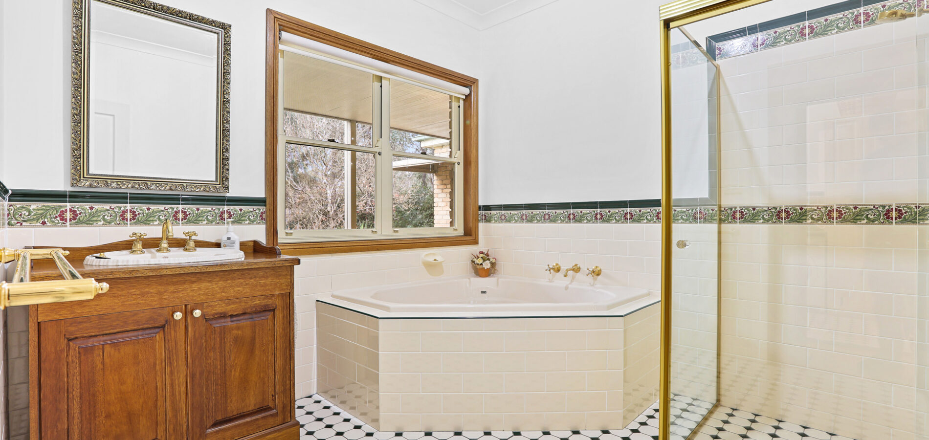 Sold - 46 Nutwood Lane - New Property in Windsor Downs - Real Estate by Greg Vincent