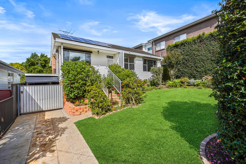 Sold - 8 Michelle Drive - New Property in Constitution Hill - Real Estate by Brad Panayiotou