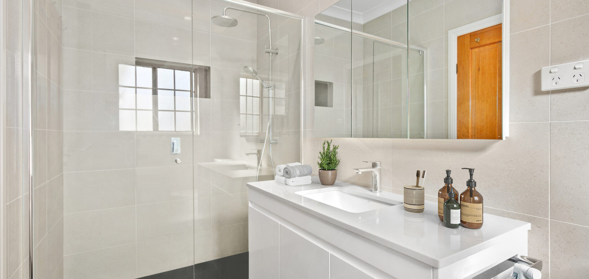 Sold - 19 Citadel Crescent - New Property in Castle Hill - Real Estate by David Choy