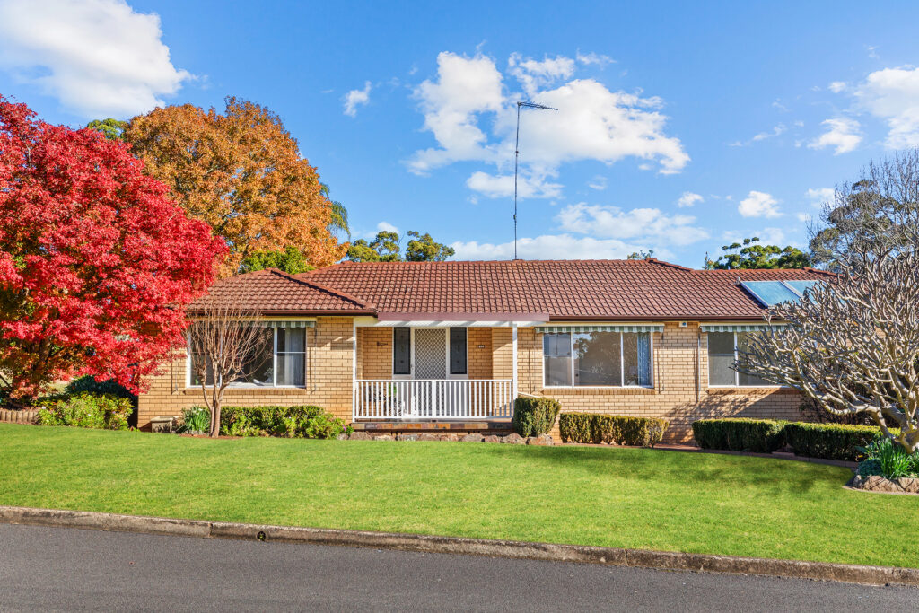 Sold - 2A Roseneath Place - New Property in Baulkham Hills - Real Estate by Ruma Mundi
