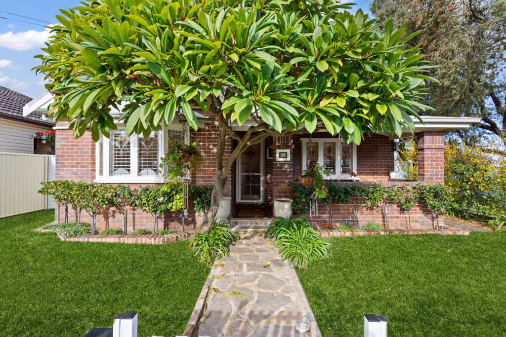 Sold - 8 Cox Street - New Property in Windsor - Real Estate by Alastair Kivell