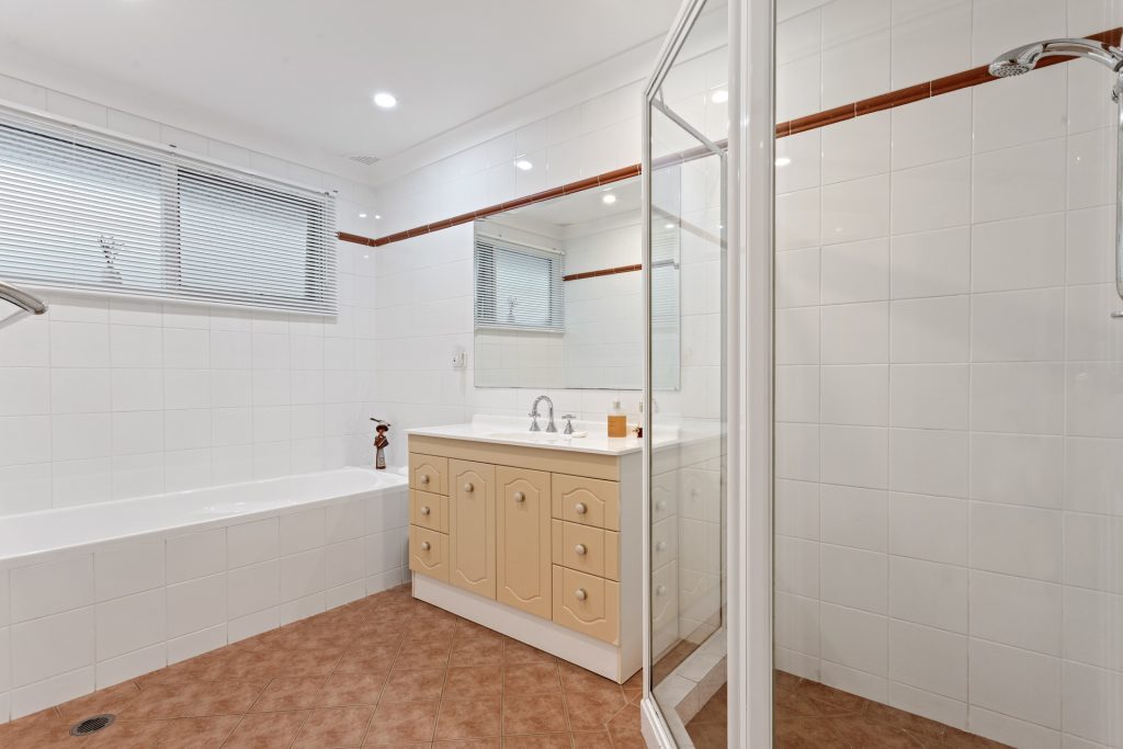 Sold - 30 Witonga Crescent - New Property in Baulkham Hills - Real Estate by Peter Pokorny