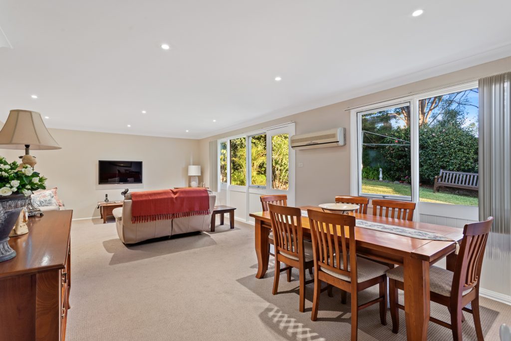 Sold - 30 Witonga Crescent - New Property in Baulkham Hills - Real Estate by Peter Pokorny