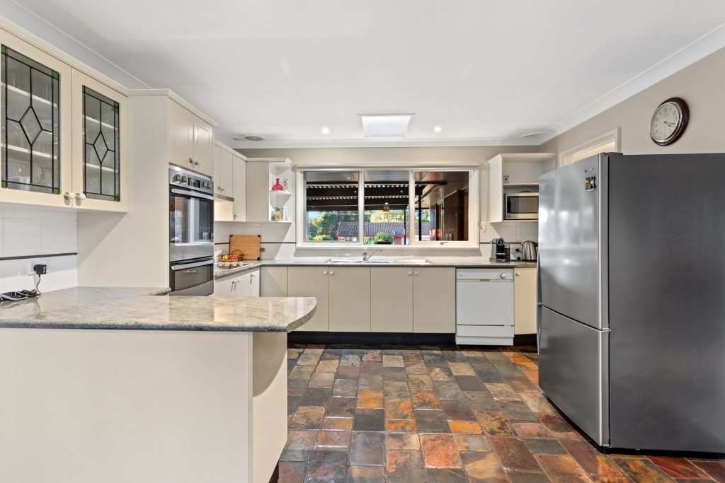 Sold - 30 Witonga Crescent - New Property in Baulkham Hills - Real Estate by Peter Pokorny