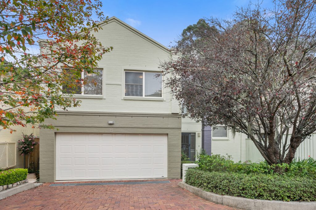 Sold - 8 St Simon Place - New Property in Castle Hill - Real Estate by David Choy