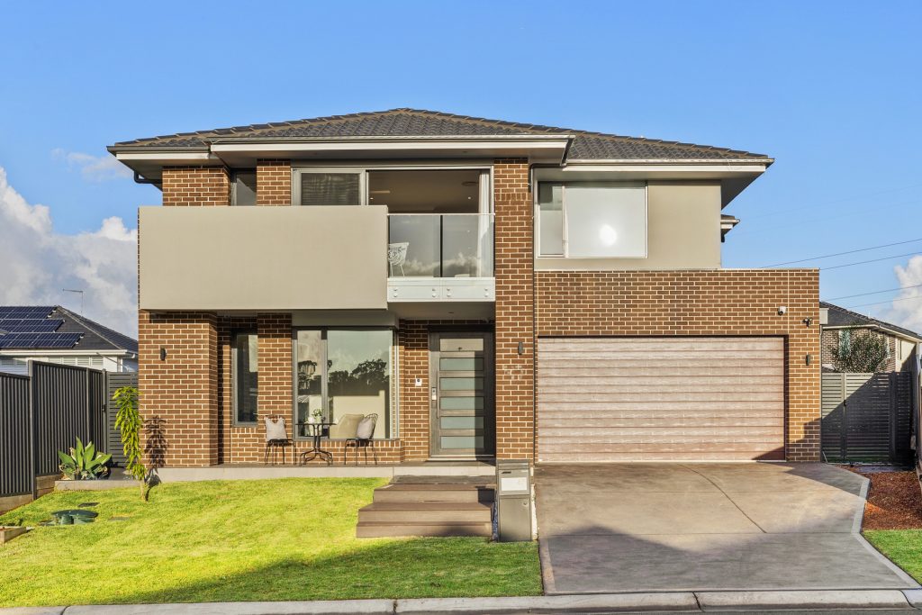 Sold - 47 Glencoe Circuit (gables) - New Property in Box Hill - Real Estate by Ruma Mundi