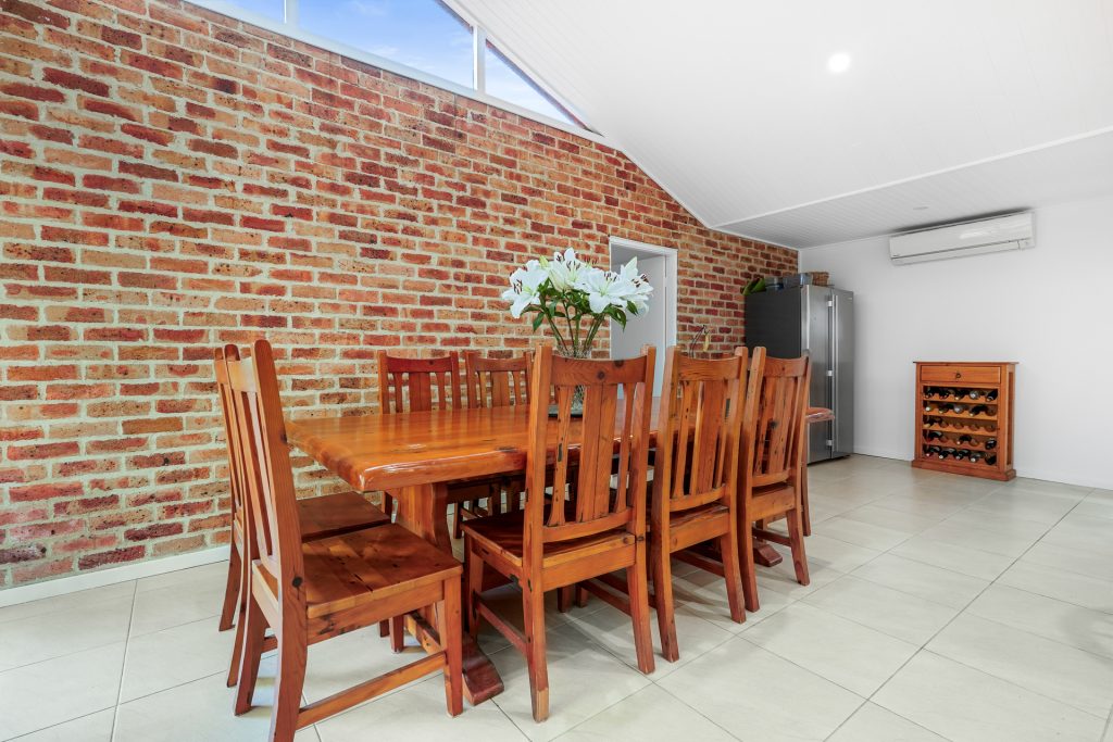 Sold - 19 Tamarisk Crescent - New Property in Cherrybrook - Real Estate by Mark Vinogradov