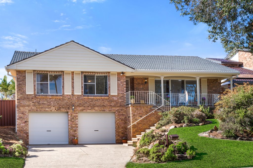 Sold - 39 Rosina Crescent - New Property in Kings Langley - Real Estate by Kim McChlery
