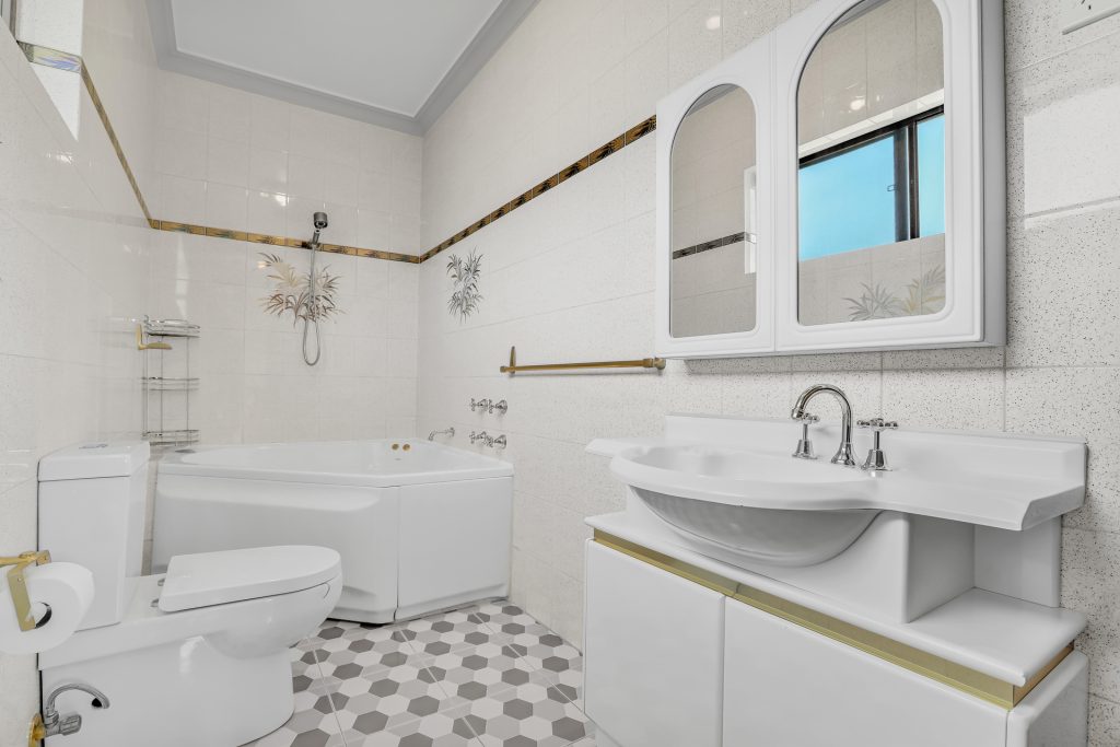 Sold - 221 Madagascar Drive - New Property in Kings Park - Real Estate by Julie Grigg