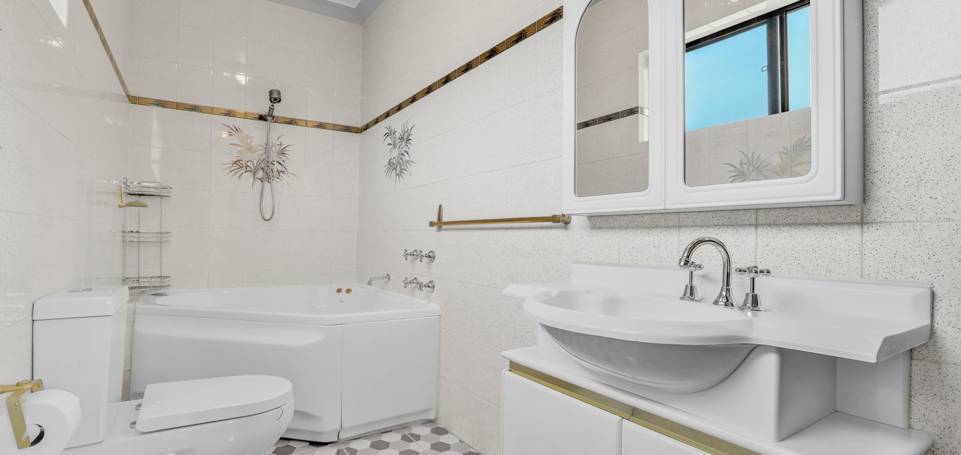 Sold - 221 Madagascar Drive - New Property in Kings Park - Real Estate by Julie Grigg