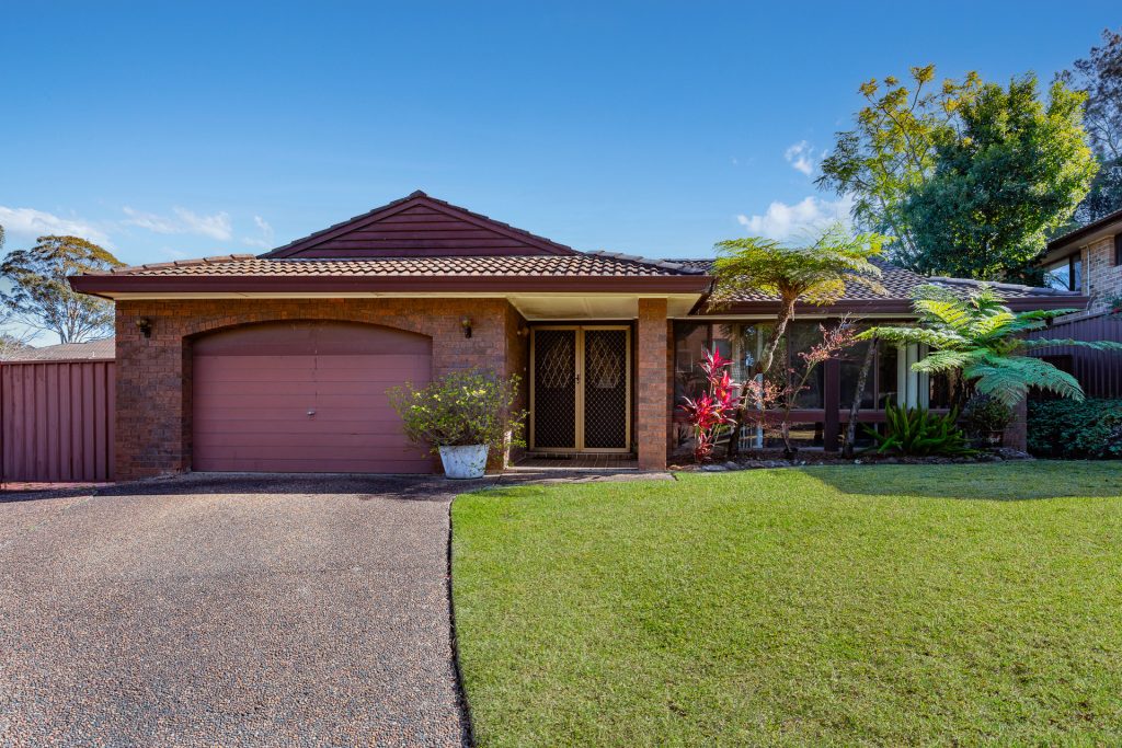 Sold - 1 Tunley Place - New Property in Kings Langley - Real Estate by Kim McChlery