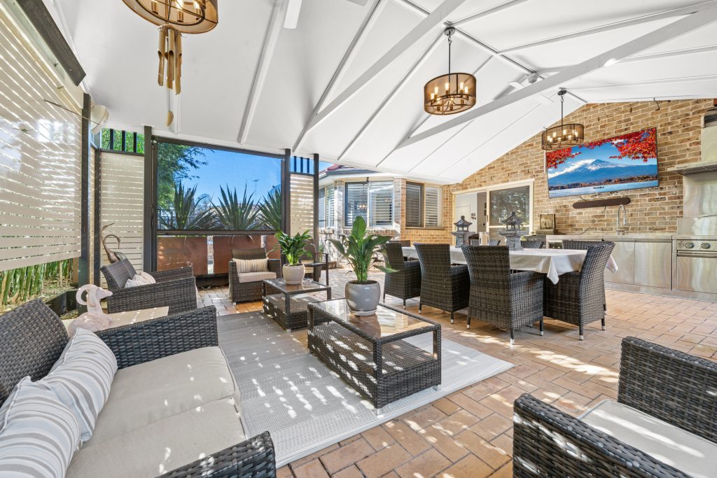 Sold - 8 Dunbar Place - New Property in Kellyville - Real Estate by Corie Sciberras